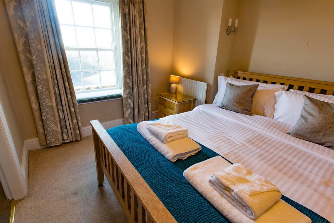 The Wheatsheaf Hotel Corbridge Exterior photo